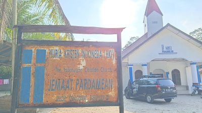 Mengharukan-Perantau-HKI-Pardamean-Berbagi-Puluhan-Anak-Sekolah-Minggu-Terima-Bingkisan-Kasih